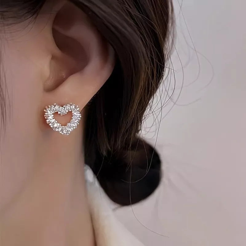 Fashion Heart Silver Plated Ear Earrings Stud Women Wedding Party Jewelry Gift