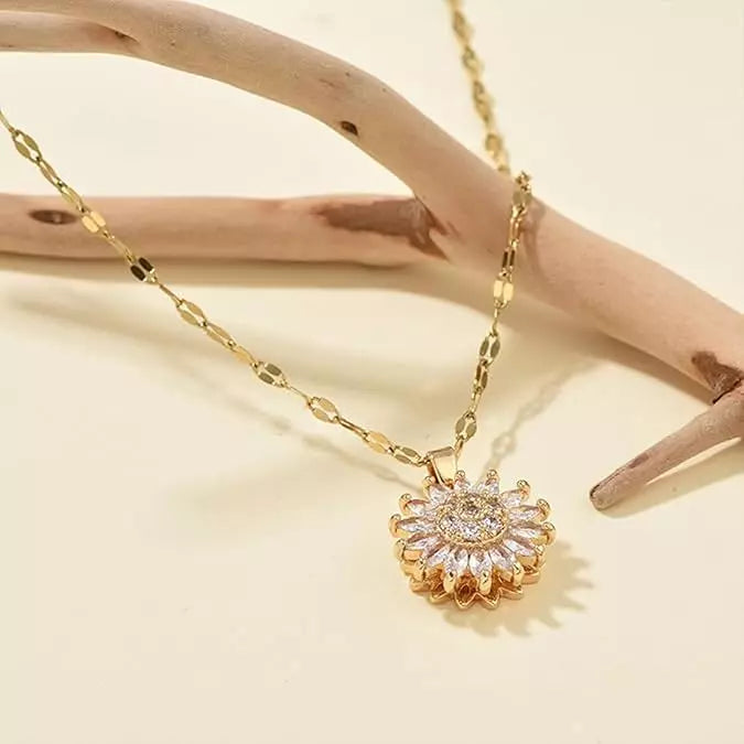 Women Sunflower Fidget Necklace Pendant Rotating Heart Necklace Spinning Crystal